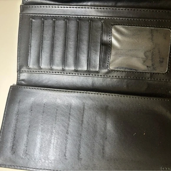 Coach Black Wallet with Signature Pattern - Picture 4 of 6